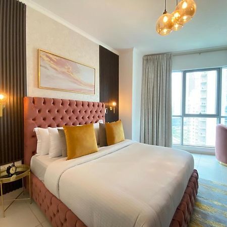 Durrani Homes - The Residences 5Br Besides Dubai Mall With Burjkhalifa And Fountain View Exterior photo